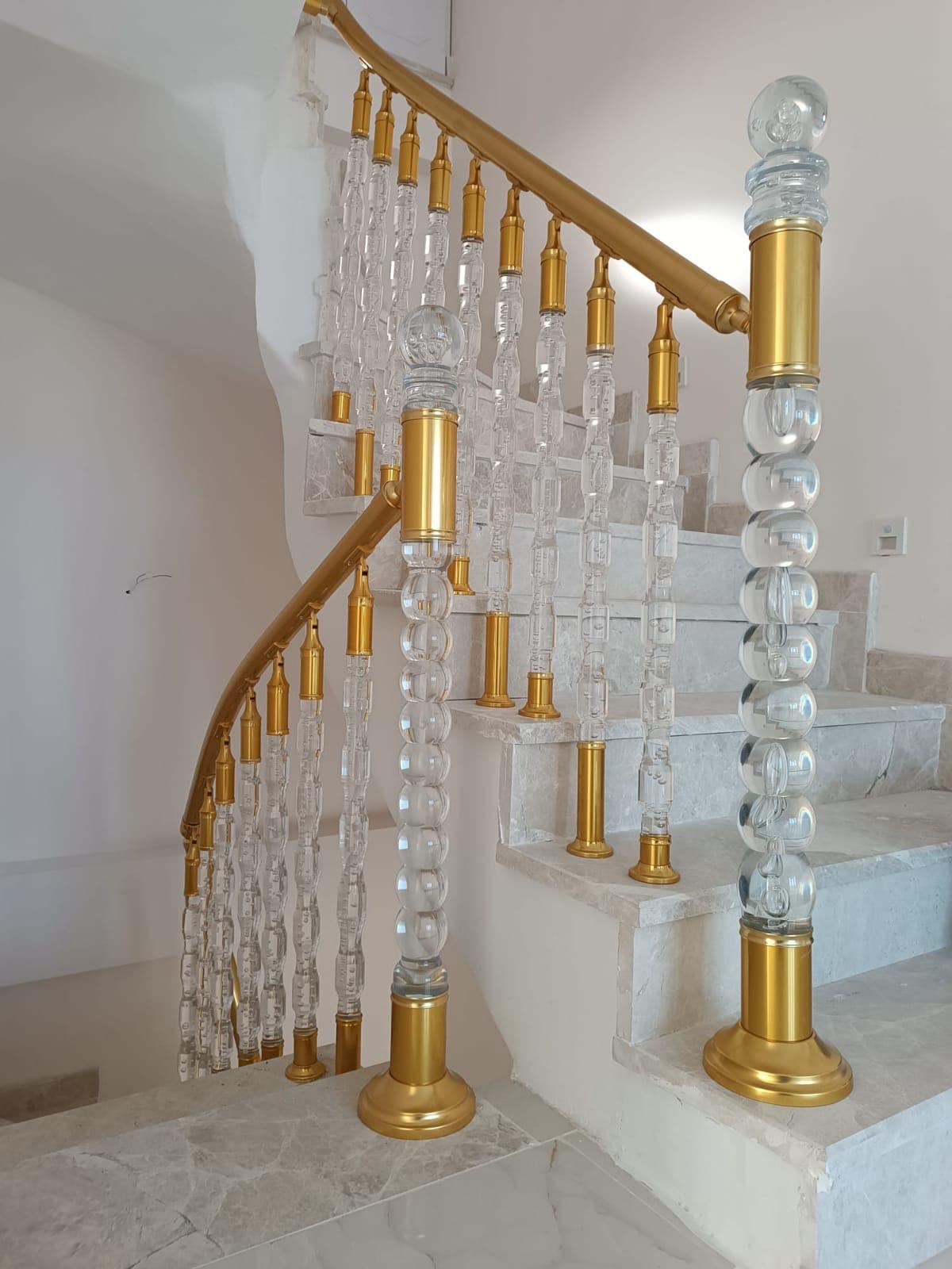 Merdiven pleksi korkuluk 32